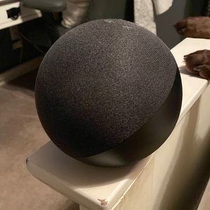 Echo Dot- Smart Speaker Alexa